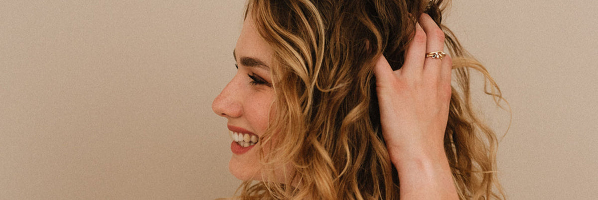 La routine naturelle cheveux bouclés pour les femmes enceintes et allaitantes